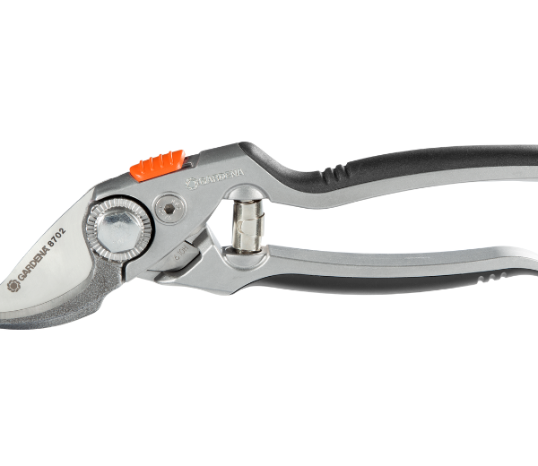 KÉO CẮT CÀNH CAO CẤP GARDENA 08702-20