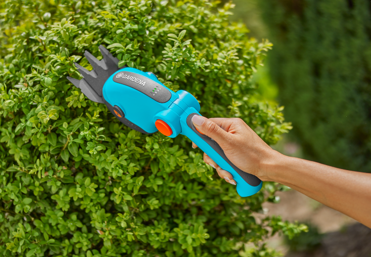 MÁY CẮT VÀ MÁY TỈA CỎ CẦM TAY GARDENA 09887-20 - Ảnh 4