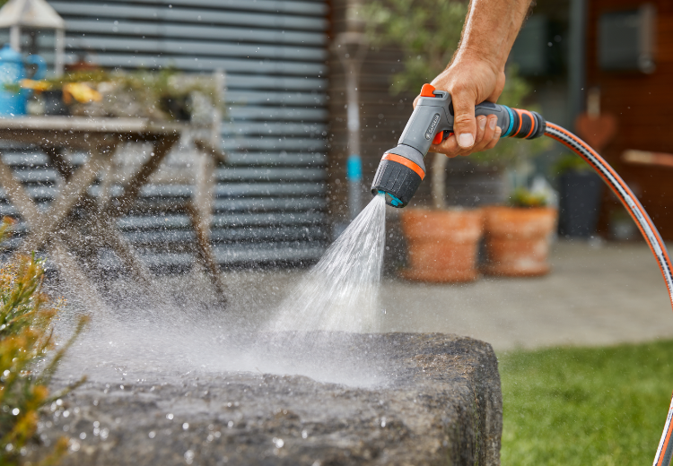 Súng phun nhựa 4 chức năng Ecopulse Gardena 18304-20 - Ảnh 5