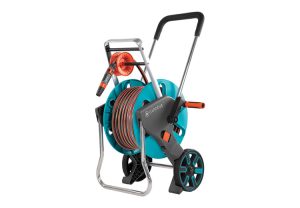 Xe cuộn ống dây Gardena 18517-20 – Thiết kế thông minh với con lăn cuộn đều dây, đi kèm đầy đủ phụ kiện.