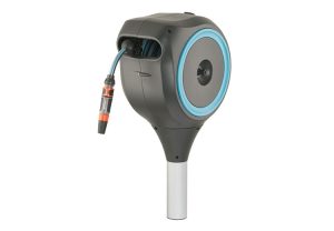 Bộ dây rút tự động Gardena 15 mét chân cắm đất, mã 18604-20 – Giải pháp tưới vườn tiện lợi và linh hoạt.