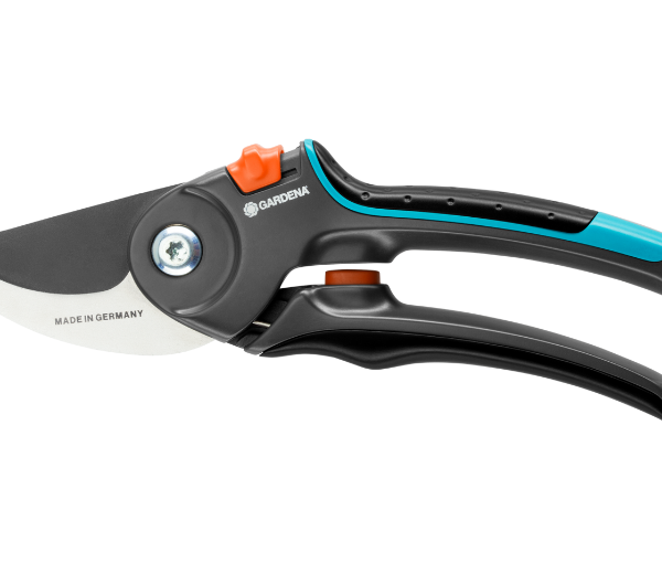 Kéo cắt tỉa cành mũi hếch Gardena 08904-20